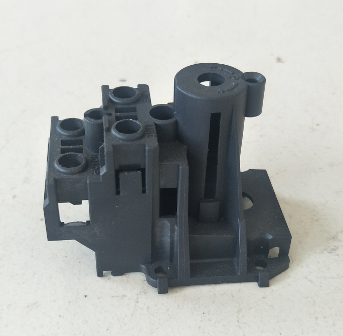 鐳雕增強阻燃PA66